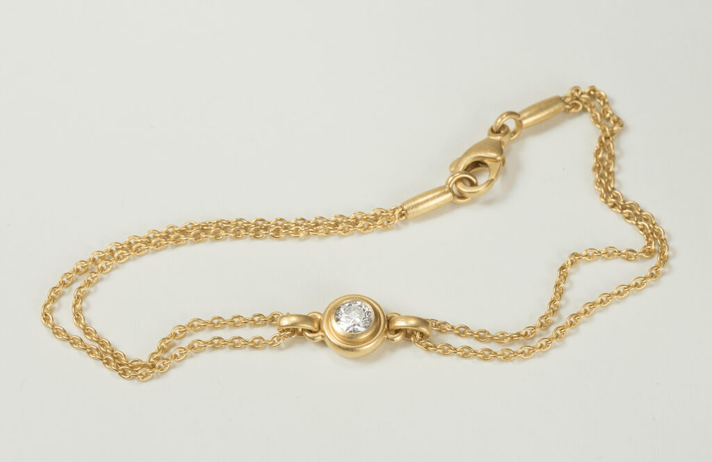 Armkette aus Gold mit Diamant