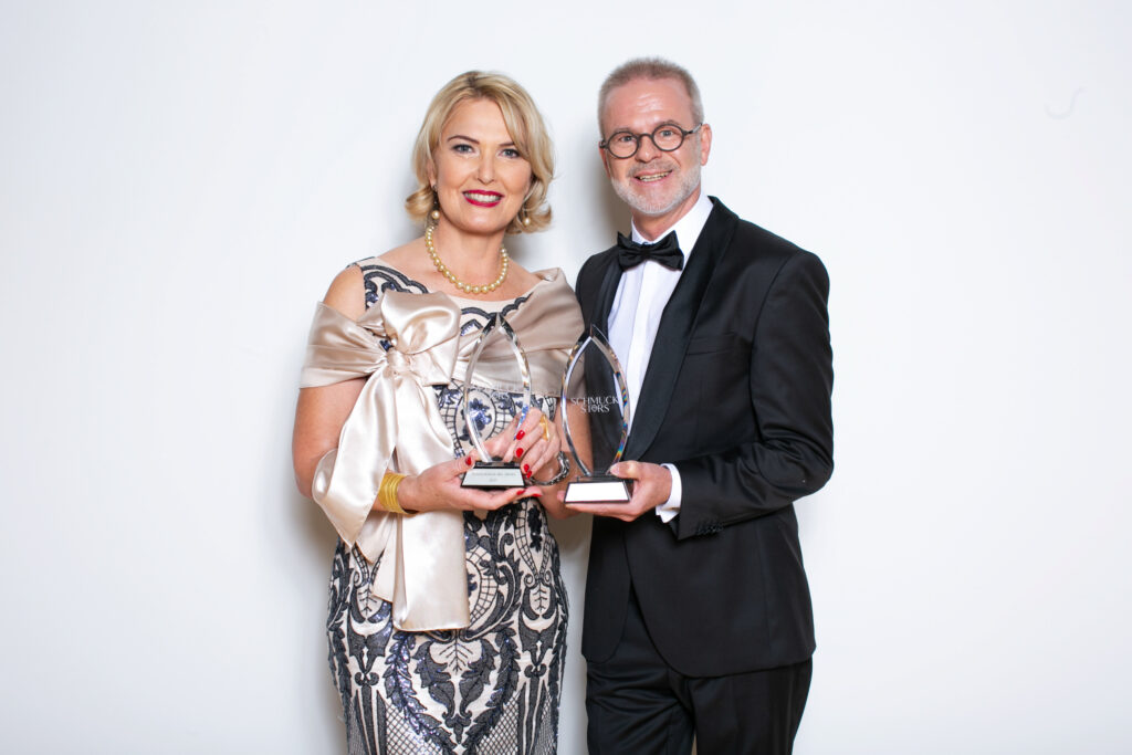 Christoph und Andrea Norz mit der Auszeichnung "Schmuckstück des Jahres"